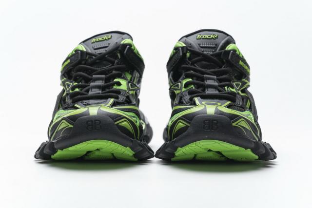 B Track.2 Sneaker Black Green 568615 W2GN1 1012
