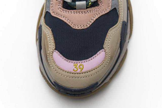 B Triple S Grey Yellow 490672 W09O5 1027