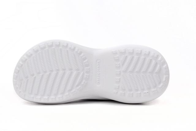 B x Crocs Pool Slide Sandals White 677389W1S8E9000