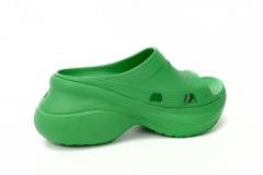 B x Crocs Pool Slide Sandals Green 677386W1S8E3033