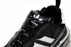 A  x B Triple S Black And White 712764 W2ZB2 1090