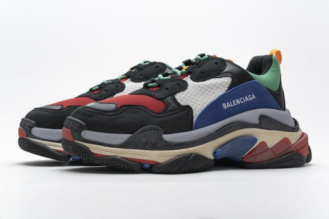 B Triple S Green Red 490672 W09O5 1068