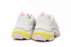 B Triple S White Yellow 524039 W2FW4 7541