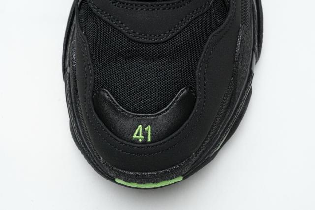 B Triple S Black Green 524039 W2PW1 4881