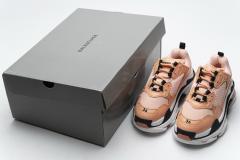 B Triple S Golden 541624 W09O1 1809