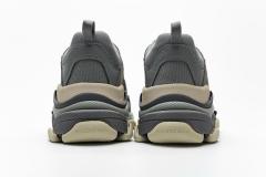 B Triple S Grey 483513 W06E1 1259