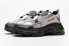 B Triple S Black Silver 541624 W09E1 7320