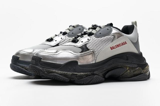 B Triple S Black Silver 541624 W09E1 7320