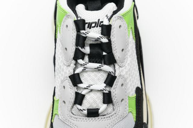 B Triple S White Green 483513 W06E1 1008