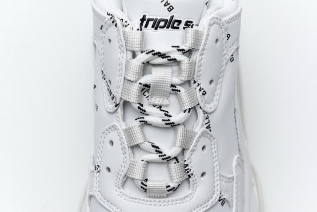 B Triple S White 524039 W06E2 2021