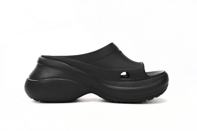 B x Crocs Pool Slide Sandals Black 677386W1S8E1000