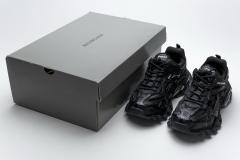B Track.2 Sneaker Black 570391 W2GN1 1000