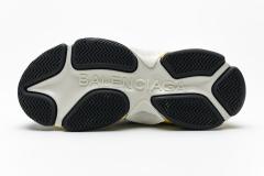 B Triple S Black Yellow 483513 W06E1 1078