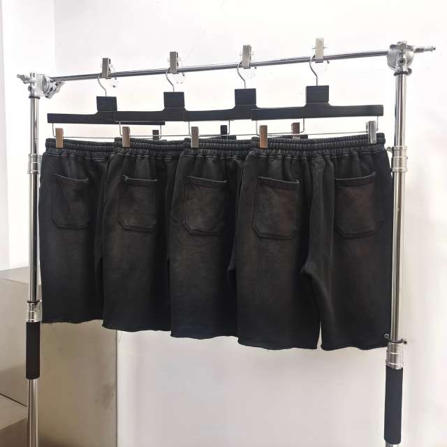 1:1 quality Hellstar Side button logo shorts with NFC tag