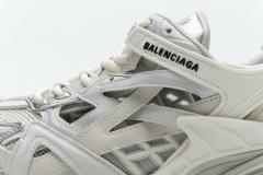 B Track.2 Sneaker White 570391 W2GN2 9000