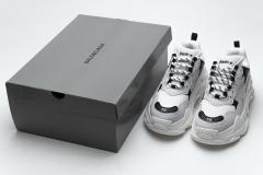 B Triple S Black Grey 584088 W06E2 1769
