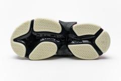 B Triple S Pink 541624 W09E1 1708