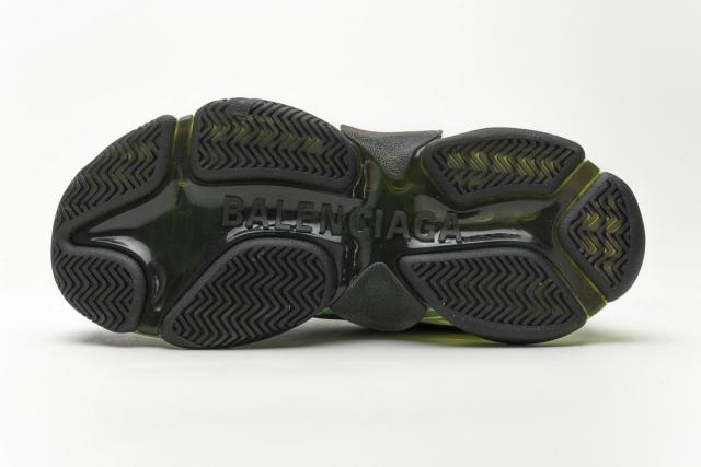 B Triple S Black Green 541624 W09O1 2140