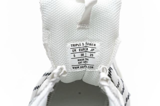 B Triple S White 544351 W09E1 9000