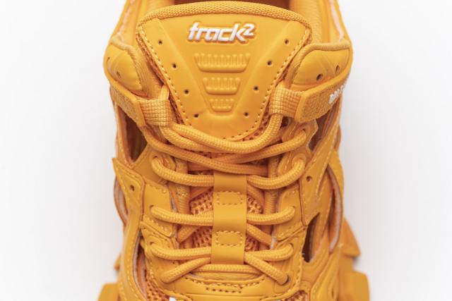 B Track.2 Sneaker Orange 568615 W2GN5 5817