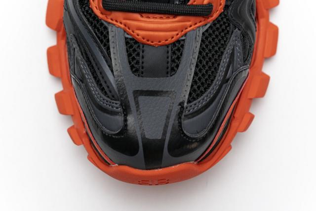 B Track.2 Sneaker Dark Grey Orange 570391 W2GN1 2002