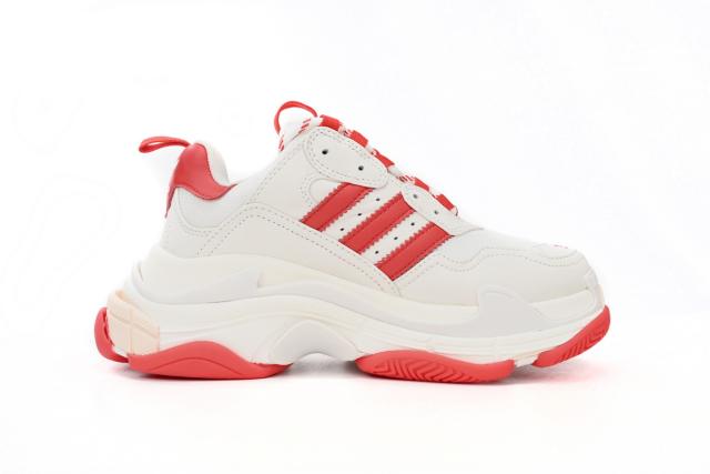 A  x B Triple S White Red IF0166