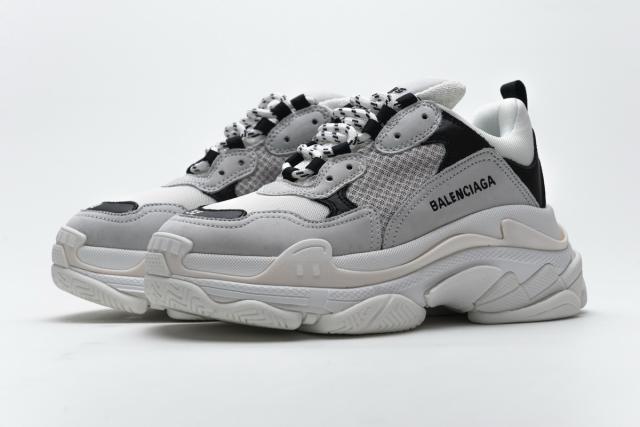B Triple S Black Grey 584088 W06E2 1769