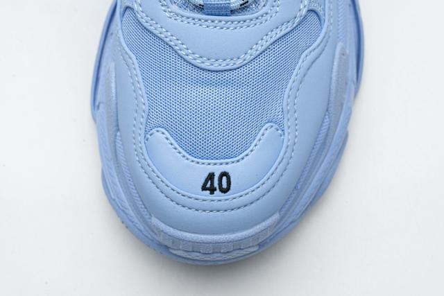 B Triple S Light Blue 524039 W2FW1 4800