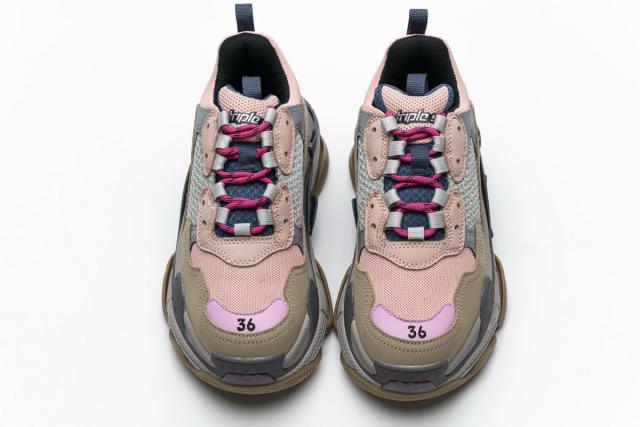 B Triple S Grey Pink 490672 W09O5 1036