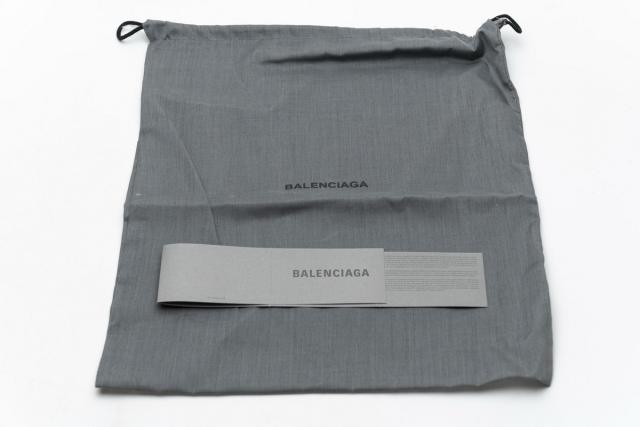 B Triple S Grey Silver 541624 W06E2 7320