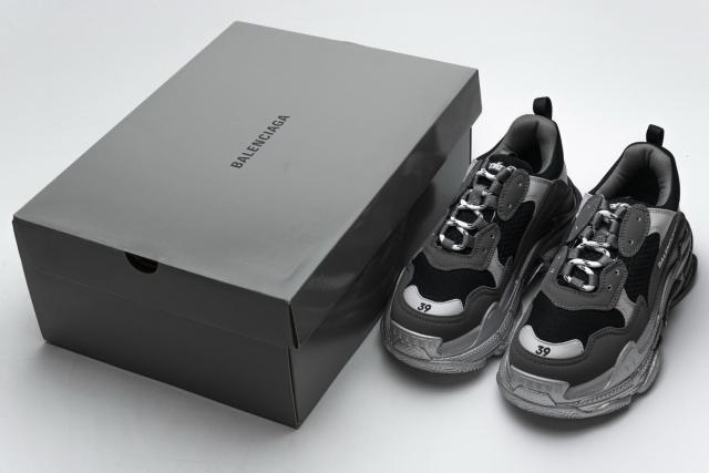 B Triple S Black Grey Silver 483546 W06F1 0841