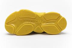 kicks B Triple S Black Orange 541624 W09E1 1766