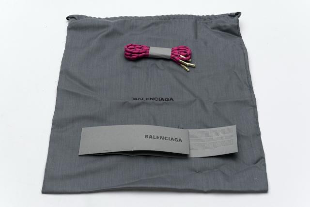 B Triple S Grey Pink 490672 W09O5 1036