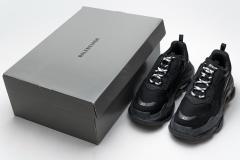 B Triple S Clear Sole Black 541624 W09O1 1000