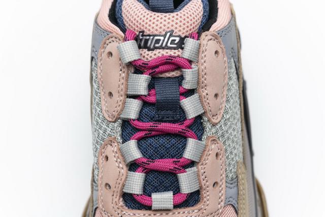 B Triple S Grey Pink 490672 W09O5 1036