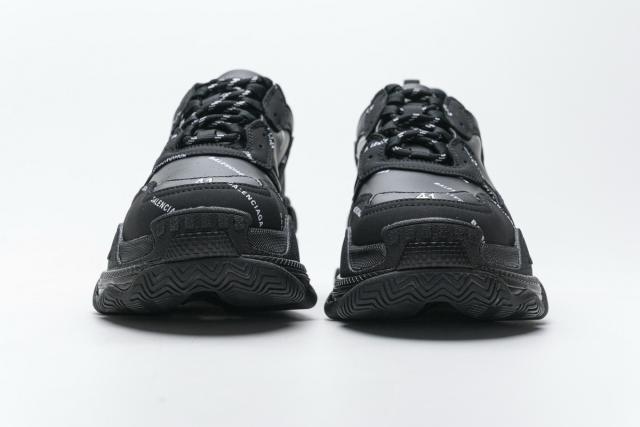 B Triple S Black 524039 W06E2 2020