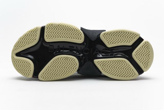 B Triple S White Dark Grey Red 541624 W06E2 1790