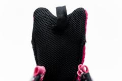 B Triple S Pink 541624 W09E1 1708