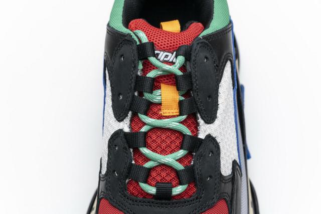 B Triple S Green Red 490672 W09O5 1068