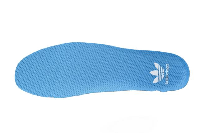 A  x B Triple S Blue White 712821W2ZB24090