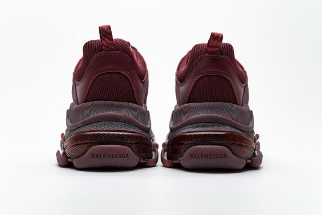 B Triple S Red Wine 541624 W09E1 1628