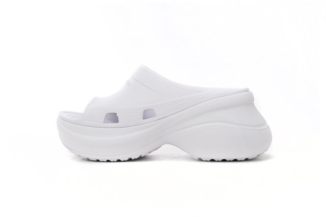 B x Crocs Pool Slide Sandals White 677389W1S8E9000