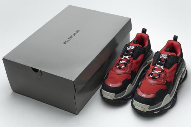 B Triple S Black Red Grey 483513 W06E1 1006