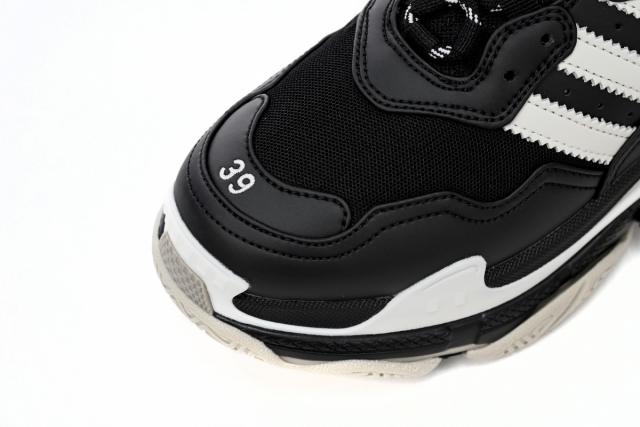 A  x B Triple S Black And White 712764 W2ZB2 1090