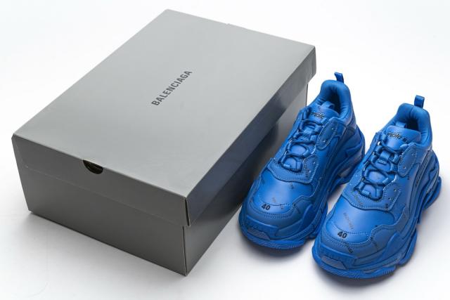 B Triple S Letter Blue 536737 W06E2 0848