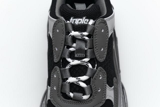 B Triple S Black Grey Silver 483546 W06F1 0841