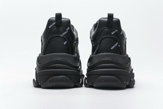 B Triple S Black 524039 W06E2 2020