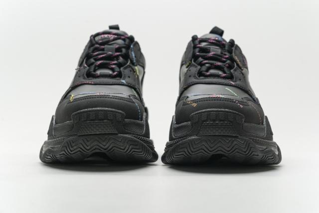 B Triple S Letter Colorful 524039 W2FA1 1210
