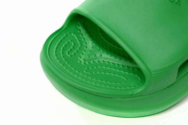 B x Crocs Pool Slide Sandals Green 677386W1S8E3033