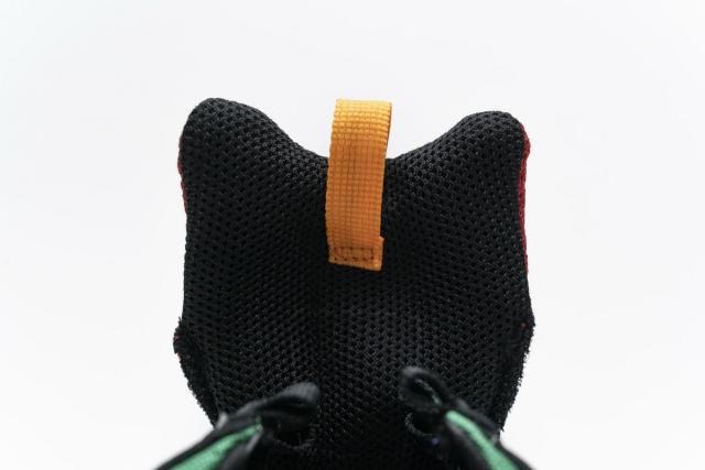 B Triple S Green Red 490672 W09O5 1068